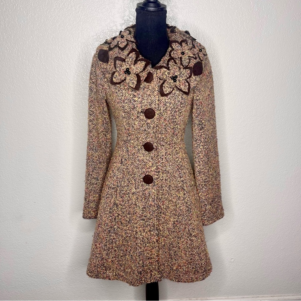 Beautiful Knit Mutlicolor Floral Coat